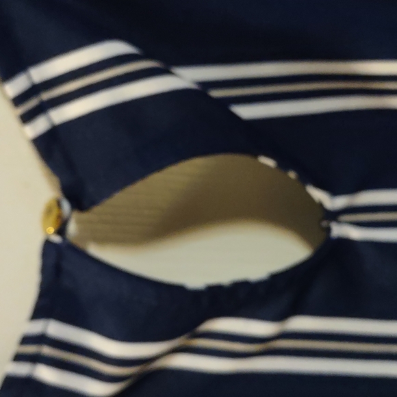 ♥️ New Directions Navy Striped Jumpsuit Romper, Medium - Picture 6 of 13